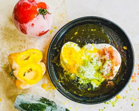 Methods for Turn Leftover Fruit and Veg into a Icy Food Topping – Recipe